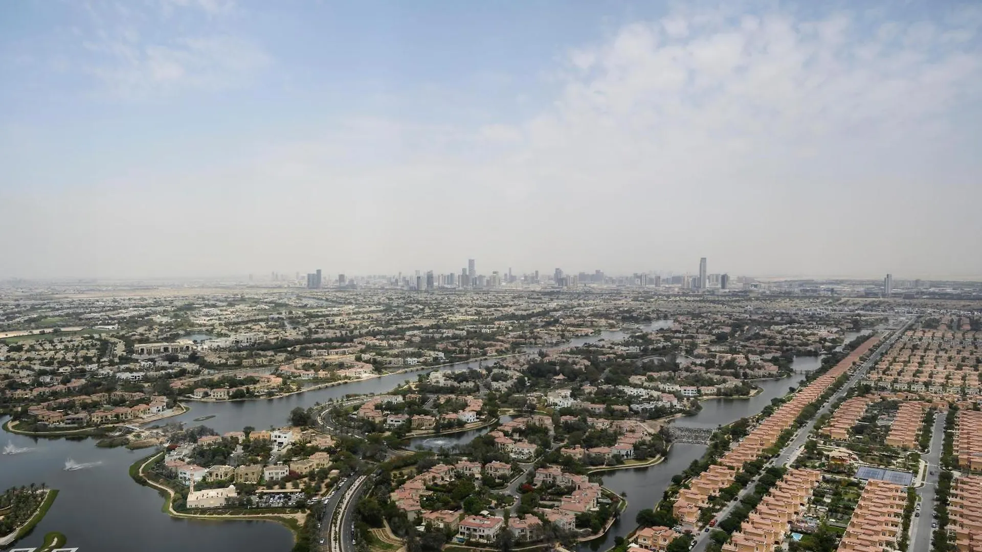 So Uptown Dubai Hotel