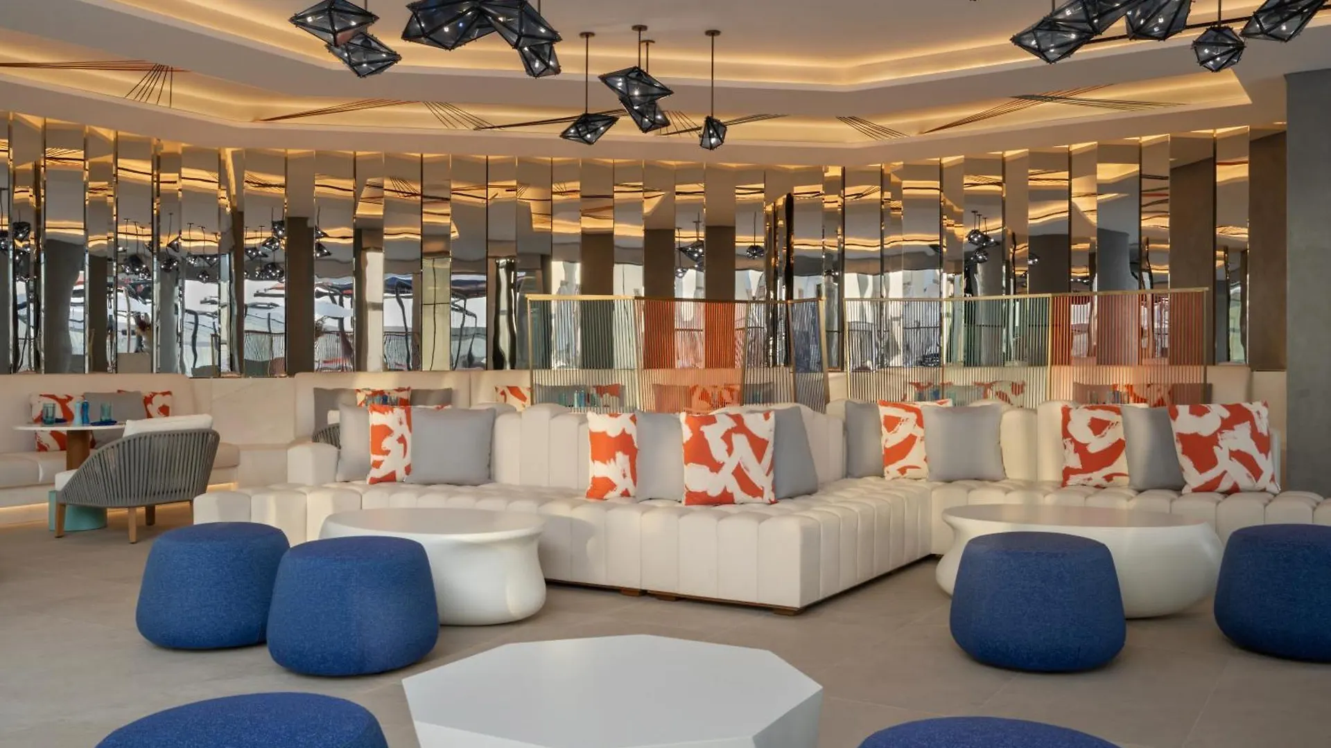 So Uptown Dubai Hotel