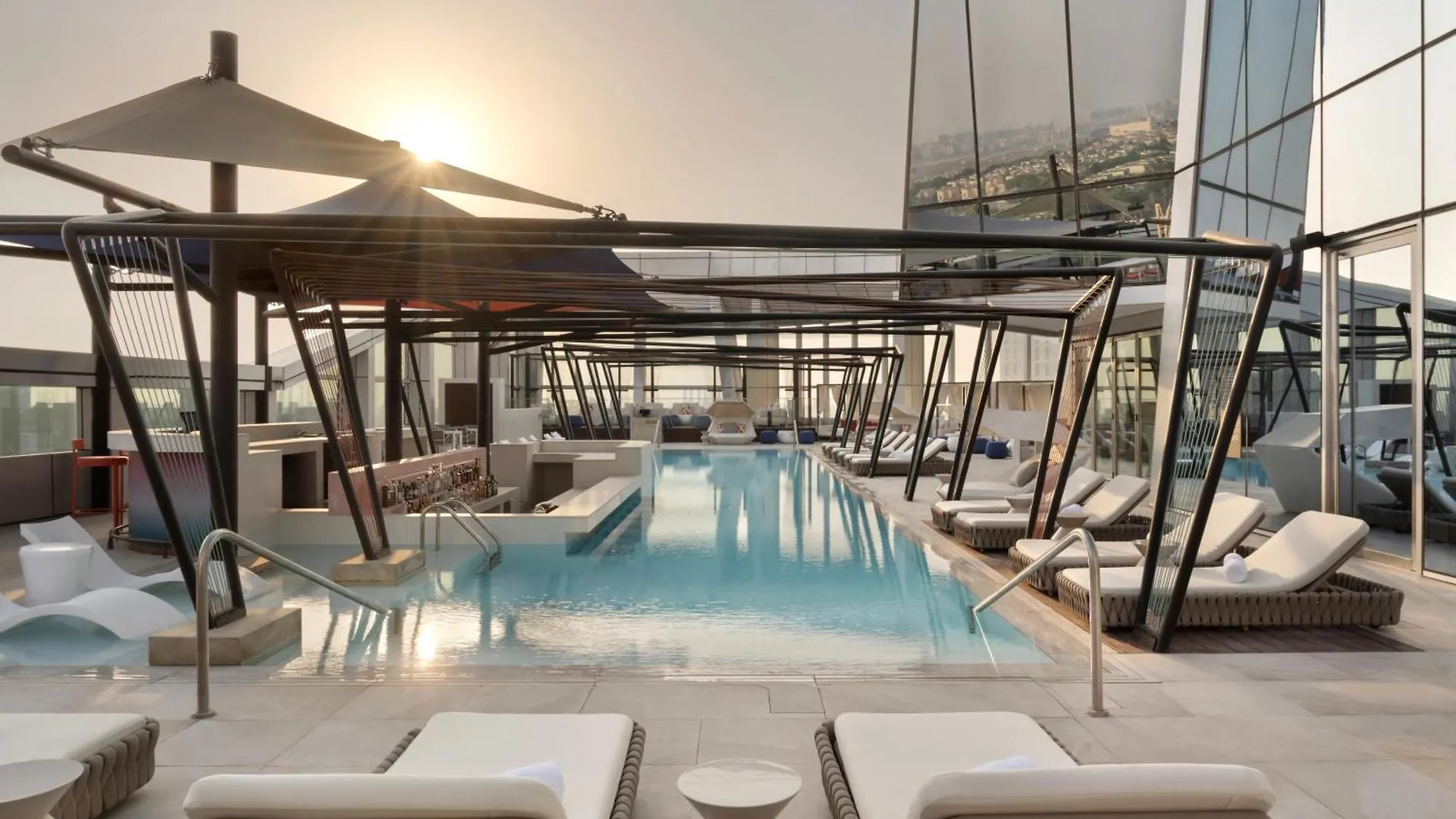 So Uptown Dubai Hotel