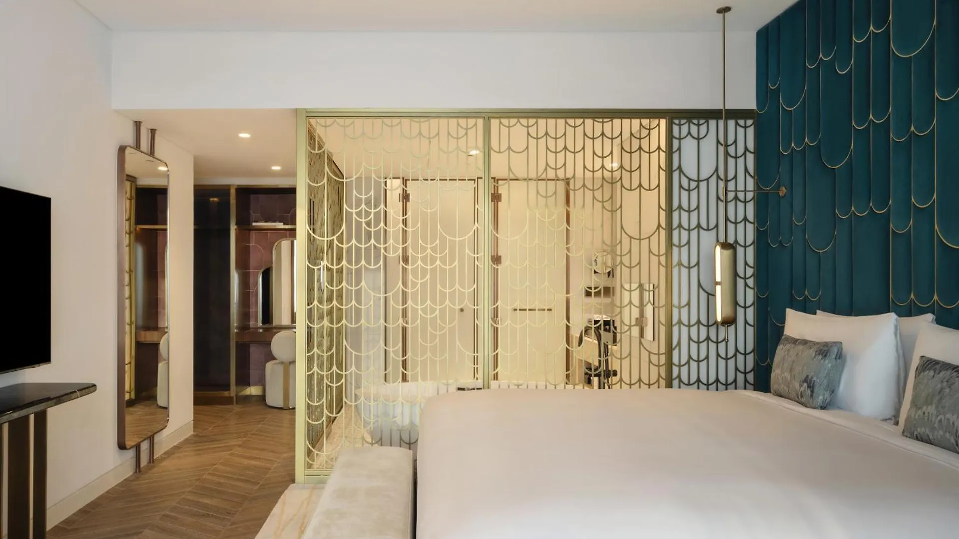 *****  So Uptown Dubai Hotel United Arab Emirates